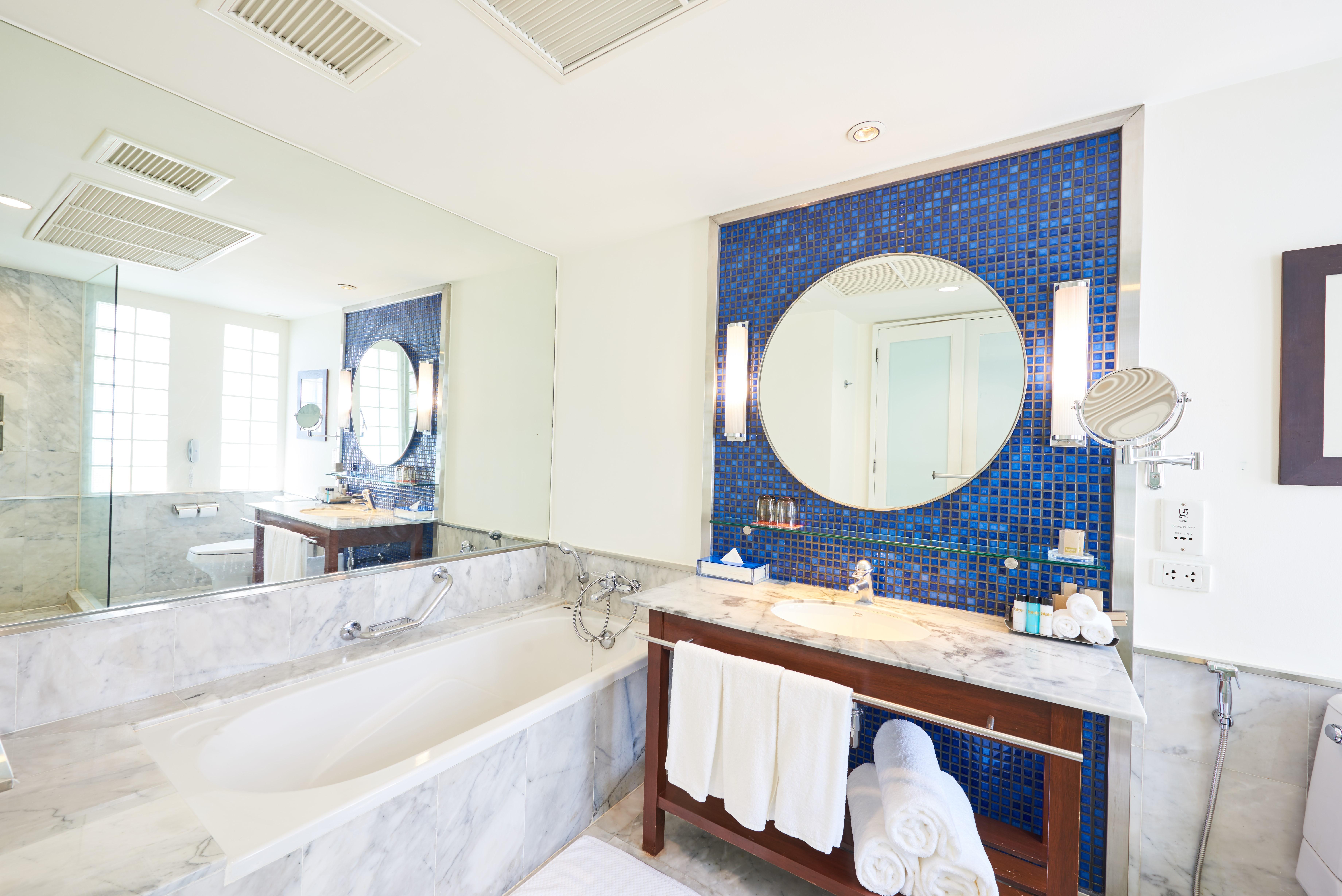 Hotel Triple Two Silom Bangkok Zewnętrze zdjęcie