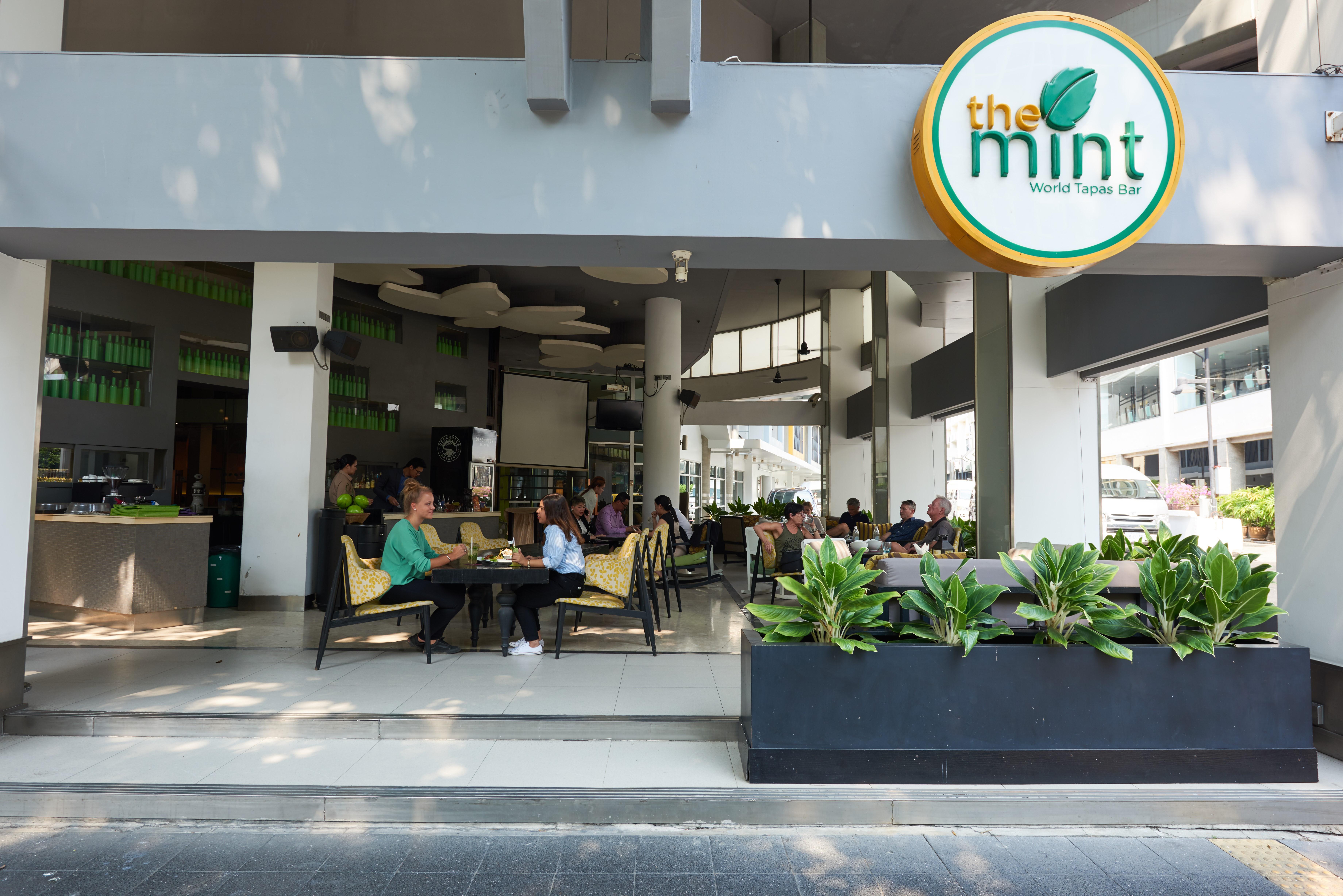 Hotel Triple Two Silom Bangkok Zewnętrze zdjęcie